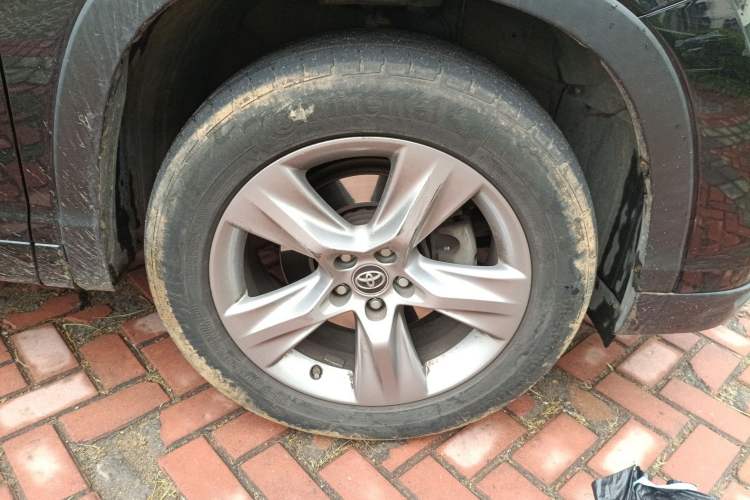 Used Toyota Highlander 2017 2.0T Four-Wheel Drive Luxury Edition 7 Seats
