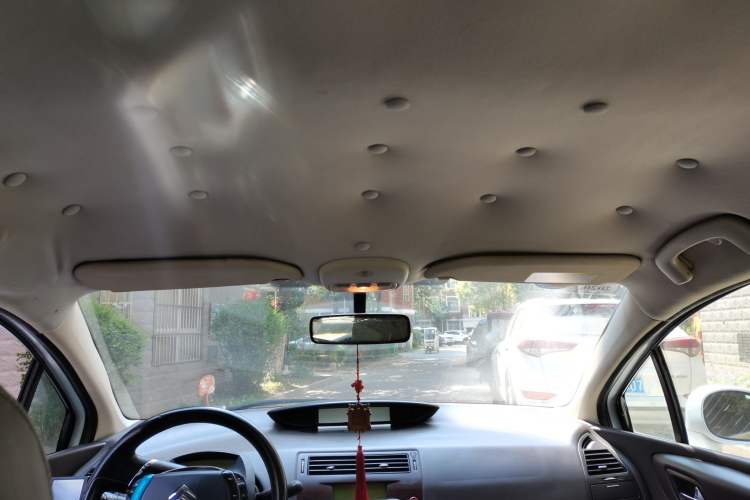 Used Citroen C-Triomphe 2006 2.0L Manual Luxury Version Headliner