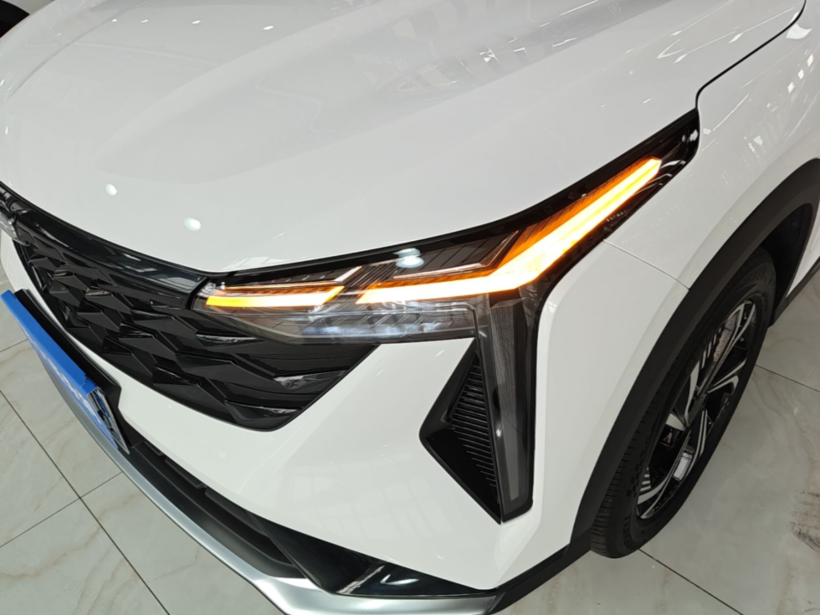 Geely Auto Emgrand X7 Sport 2024 1.5TD Smart Connect+ — снимка 8