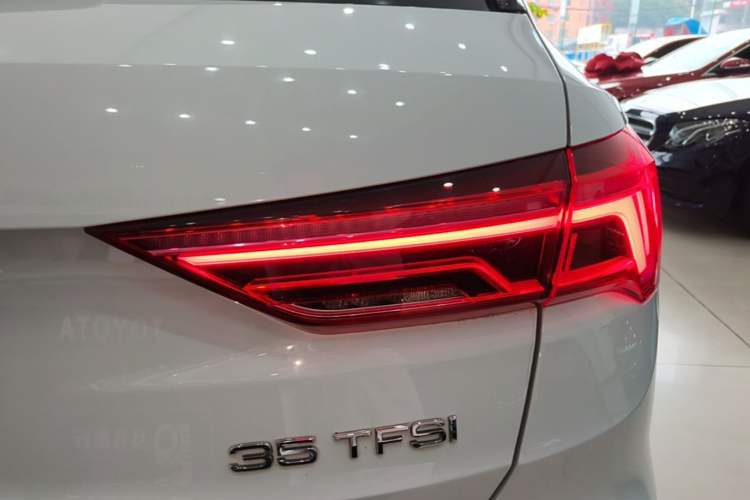 Used Audi Q3 2021 35 TFSI Progressive Dynamic Edition
