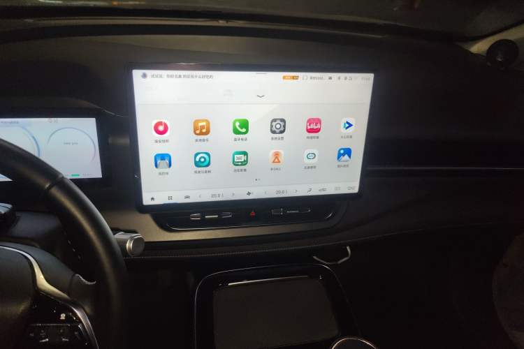 Used AION V 2023 Plus 70 Smart Tech Edition Lithium Iron Phosphate Audio And AC Panel