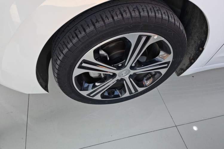 Used Hyundai Elantra (6th Generation / Lingdong) 2018 1.4T Dual-Clutch Xuan Dong · Dynamic Edition