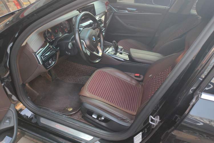 Used BMW 5 Series 2020 525Li Luxury Package
