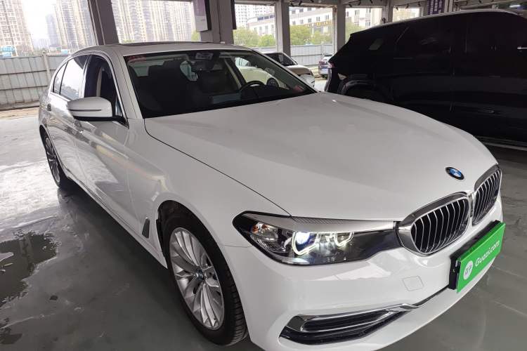 Used BMW 5 Series 2019 Facelifted 525Li Luxury Package Exterior 1