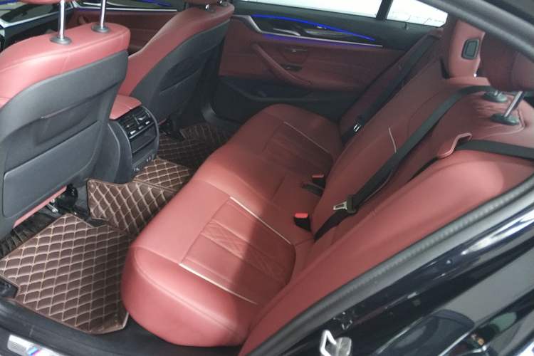 Used BMW 5 Series 2022 Second Facelift 525Li M Sport Package
