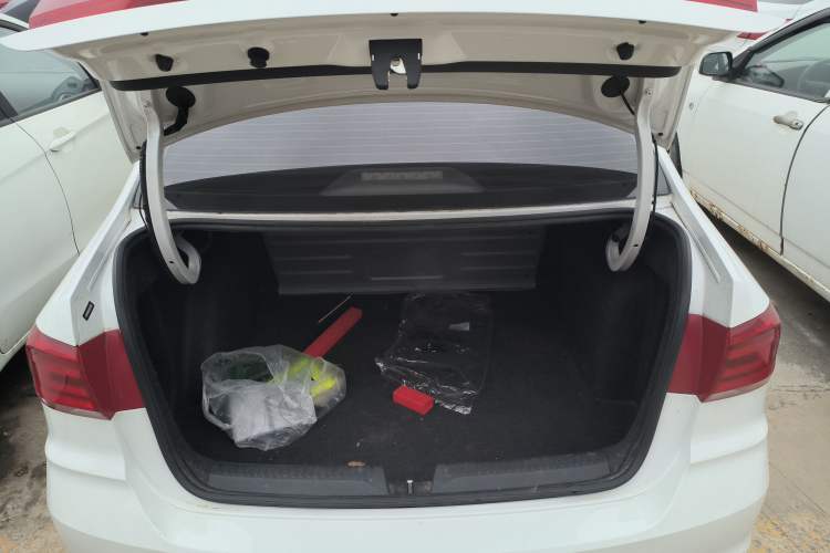 Used Volkswagen Santana 2019 1.5L Automatic Fashion Edition China VI