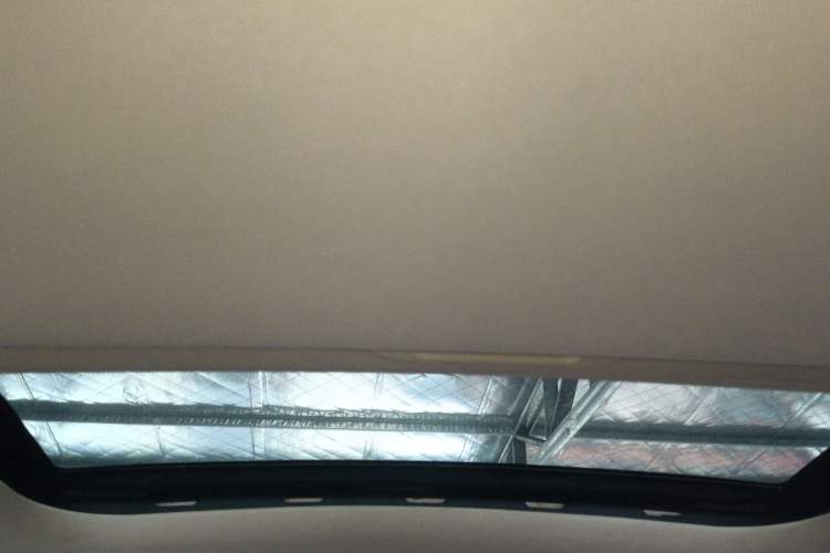 Used Geely Auto Vision X3 2017 1.5L Automatic Luxury Model Headliner