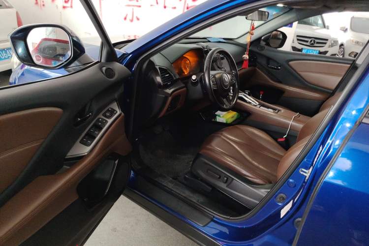 Used Acura CDX 2016 1.5T Two-Wheel Drive Enjoyment Edition