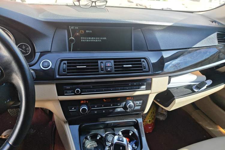 Used BMW 5 Series 2012 523Li Leading Model