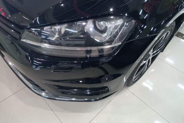 Used Volkswagen Golf 2016 1.4TSI Automatic R-Line