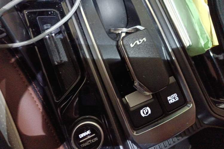 Used Kia Sportage R 2021 Ace 2.0L Splendid Edition Vehicle Key