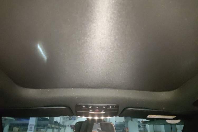 Used Mercedes-Benz GLC 2019 GLC 260 L 4MATIC Dynamic Model