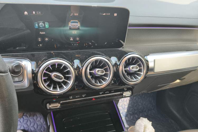 Used Mercedes-Benz GLB 2020 Facelift GLB 200 Fashion Edition
