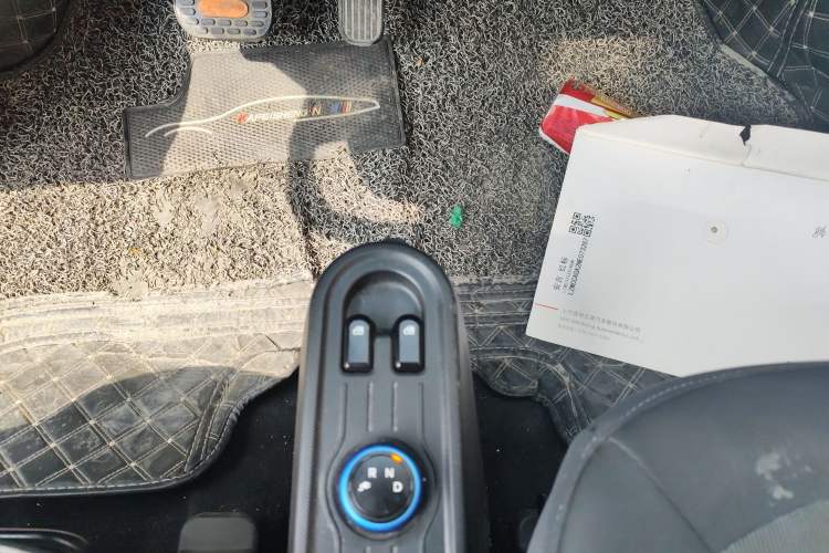 Used Wuling Hongguang MINIEV 2021 Macaron Fashion Model Lithium Iron Phosphate
