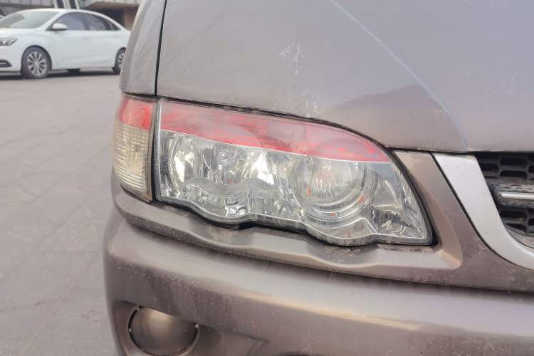 Used FORTHING Lingzhi 2013 V3 1.5L 7-Seater Standard Model II