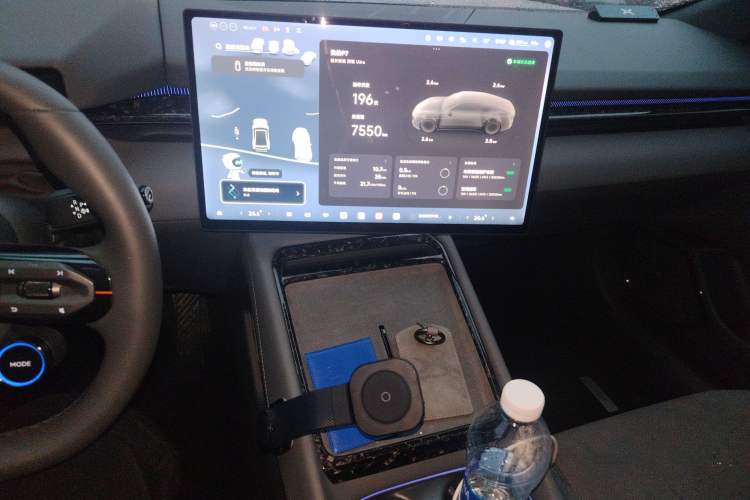 Used XPeng P7 2025 Model—750 All-Wheel-Drive Pengyi Ultra