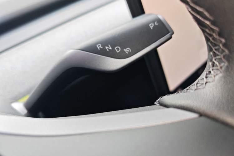 Used Tesla Model Y 2024 Rear-Wheel-Drive Version