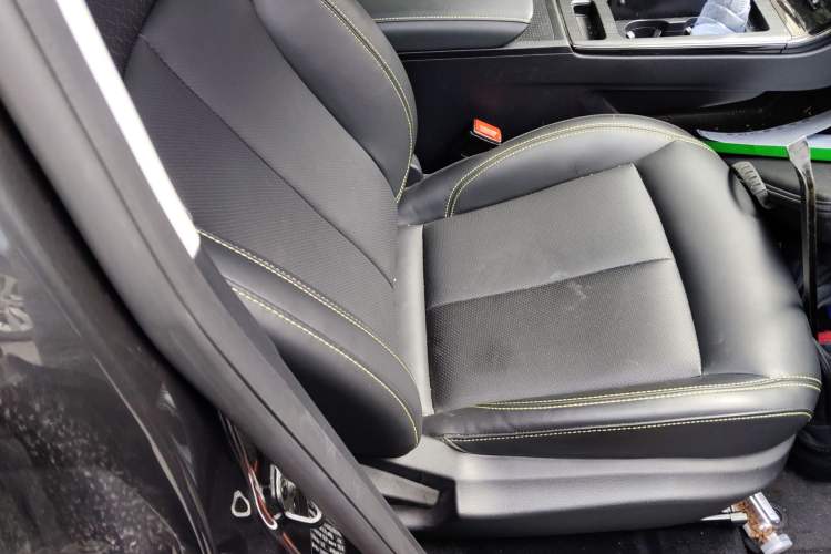 Used Roewe RX5 2023 PLUS 330TGI Automatic Trendsetting Smart Edition