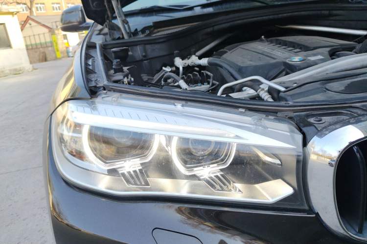 Used BMW X6 2015 xDrive35i Leading Model
