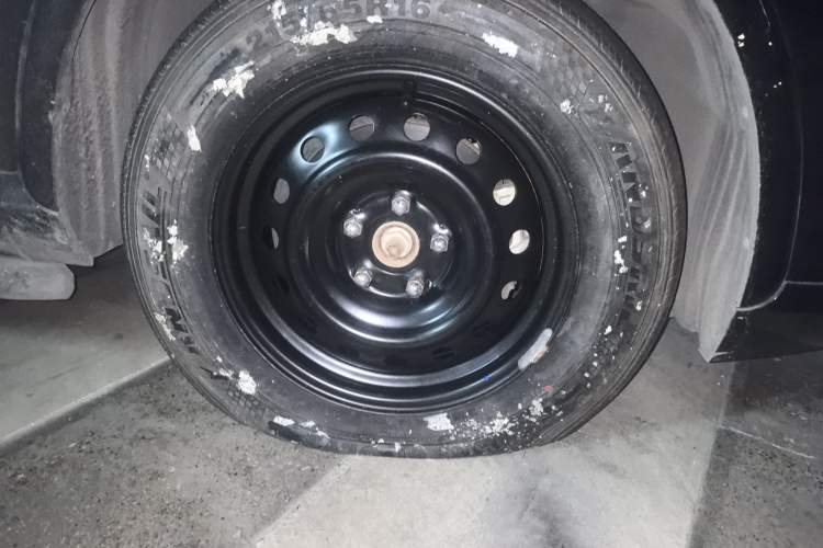 Used Zotye SR7 2016 1.5T Manual Cube Heart Edition China IV Standard
