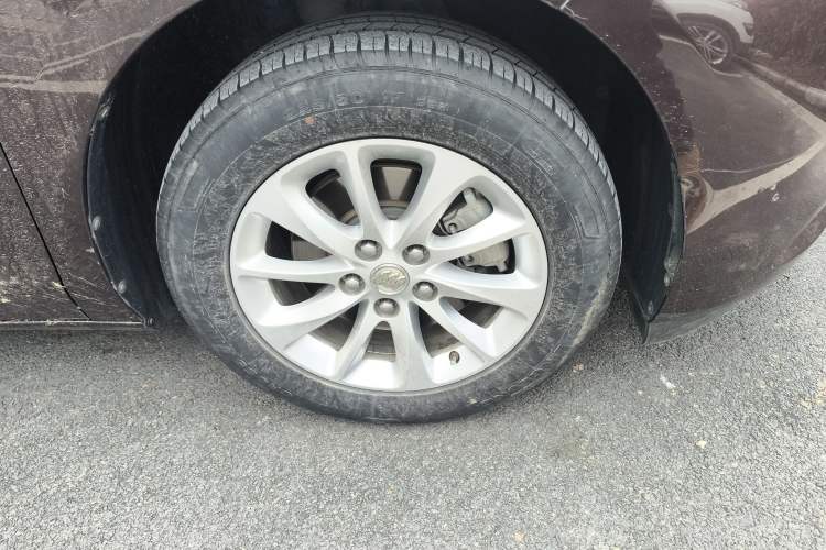 Used Buick GL8 2017 ES 28T Premium Version China V Standard
