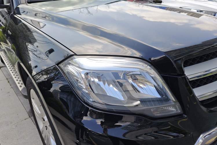 Used Mercedes-Benz GLK-Class 2015 GLK 260 4MATIC Dynamic Edition Ultimate Version Right Front Headlight