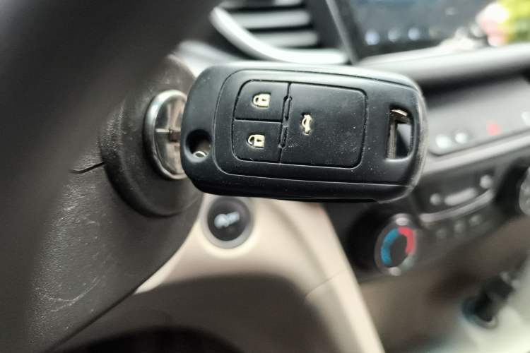 Used Buick GT 2015 15N Automatic Elite Version