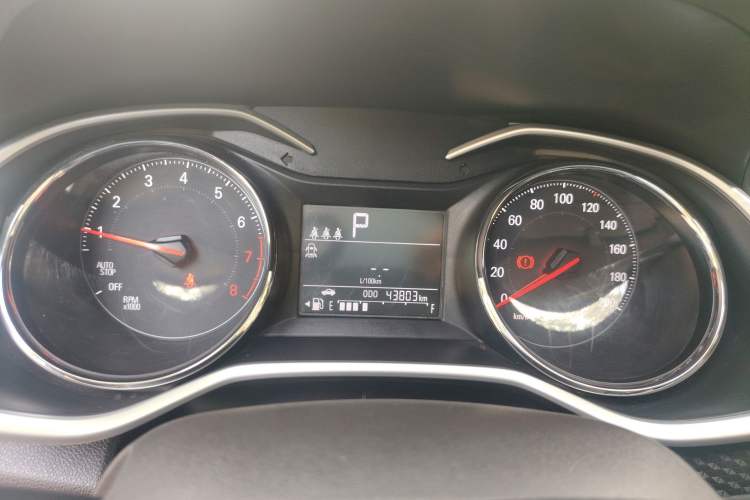 Used Chevrolet Cavalier 2020 Redline 325T Automatic Xinshang Edition China VI Standard
