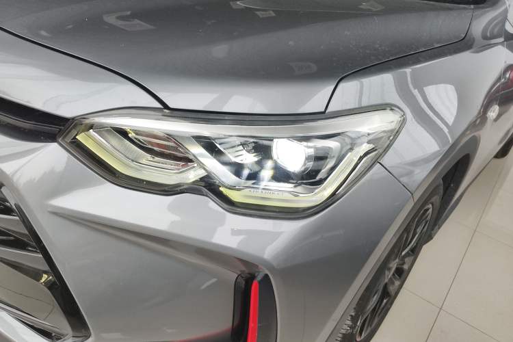 Used Chevrolet Orlando 2019 Redline 530T Automatic Enjoyment Version (5+2 Seating) China VI