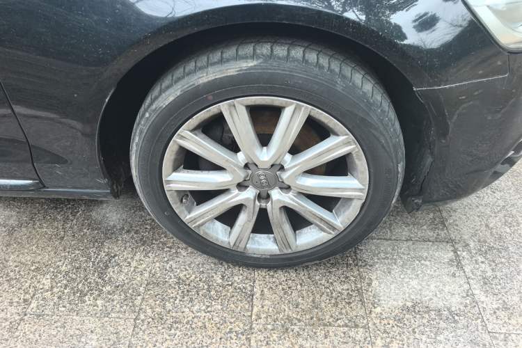 Used Audi A6L 2012 35 FSI quattro Luxury Model
