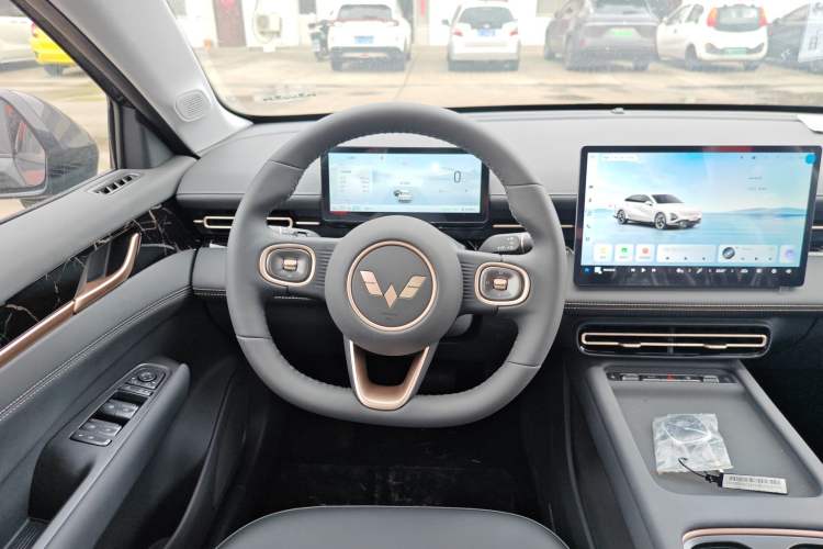 Used Wuling Xingguang 2025 70km Smart Standard Version Steering Wheel