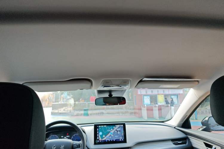 Used Hongqi E-QM5 2024 500km Range Edition
