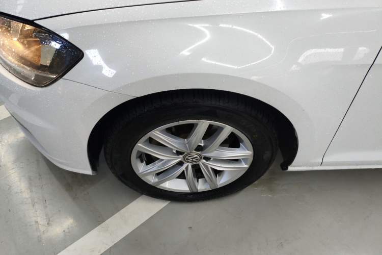 Used Volkswagen Golf 2019 1.6L Automatic Comfort Model China V Standard
