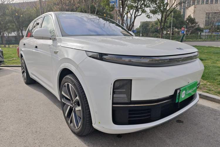 Used Li Auto L7 2023 Air model
