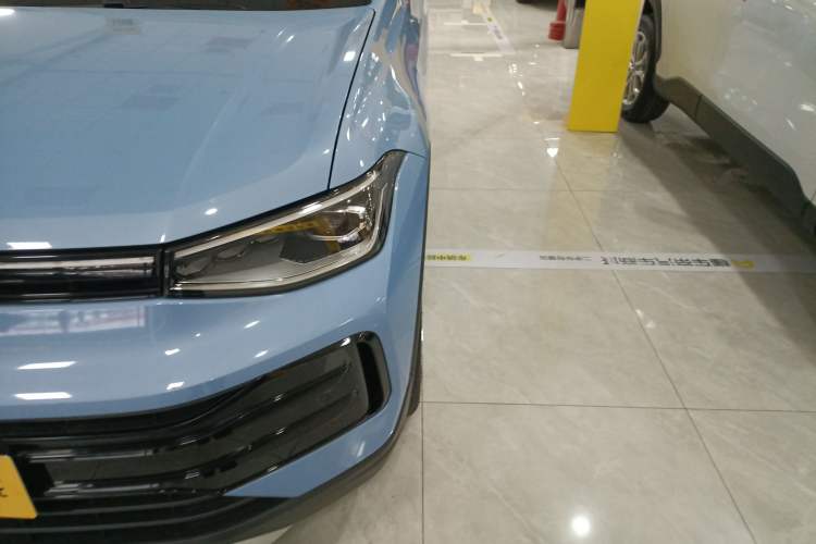 Used Volkswagen Tharu 2025 NewRui 300TSI Prestige Edition
