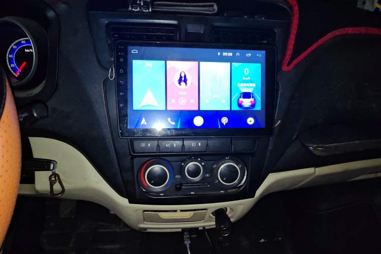 Used CHANGAN KAICHENG Ruixing M80 2014 1.5L CNG Standard Model 4G15S
