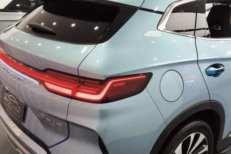 Used BYD Song PLUS New Energy 2024 Honor Edition EV 520km Premium Model