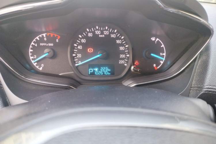 Used Ford Escort 2015 1.5L Automatic Fashion Model
