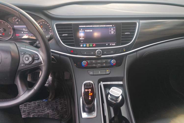 Used Buick LaCrosse 2019 28T Luxury Version