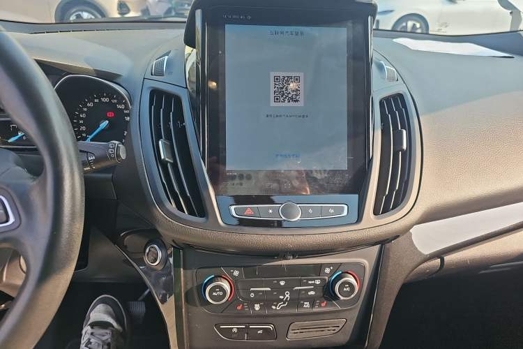 Used Ford Kuga 2019 EcoBoost 180 Two-Wheel-Drive Titanium Plus Model China VI Standard
