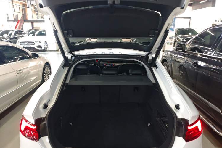 Used Audi A5 2019 Sportback 40 TFSI Fashion Model Trunk