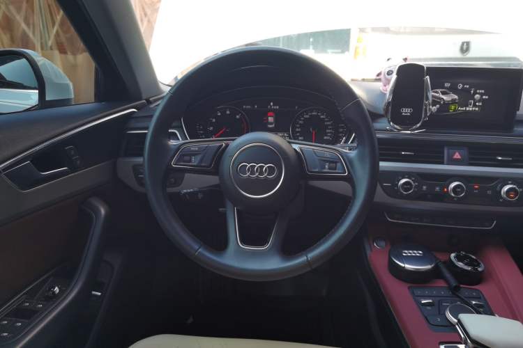 Used Audi A4L 2018 30th Anniversary Edition 40 TFSI Trendy Model