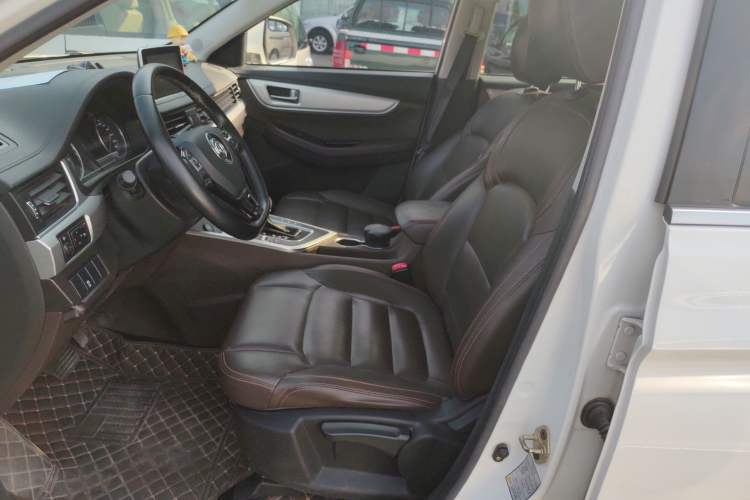 Used FORTHING Joyear X5 2017 Jingxiang Series 1.5T CVT Luxury Model
