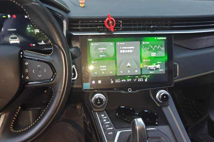 Used Lynk & Co 05 2020 2.0TD Two-Wheel Drive Shine Halo Audio And AC Panel