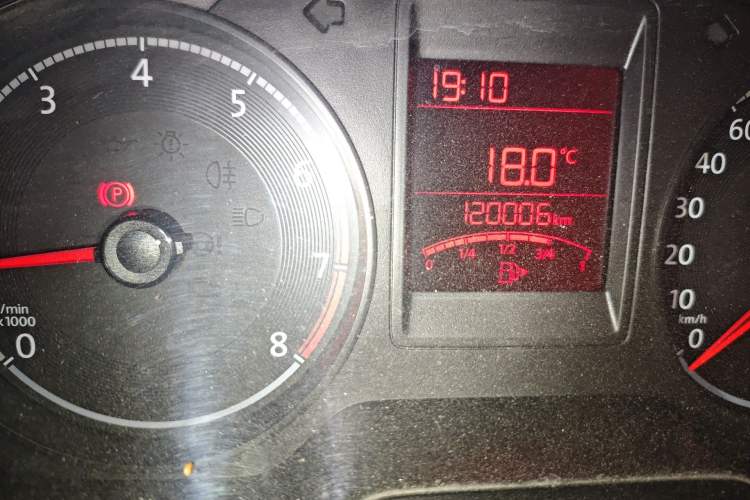 Used Volkswagen Jetta 2017 1.4L Manual Fashion Edition