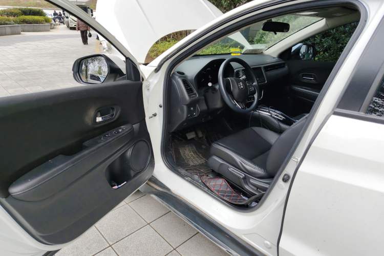 Used Everus VE-1 2021 Travel Edition
