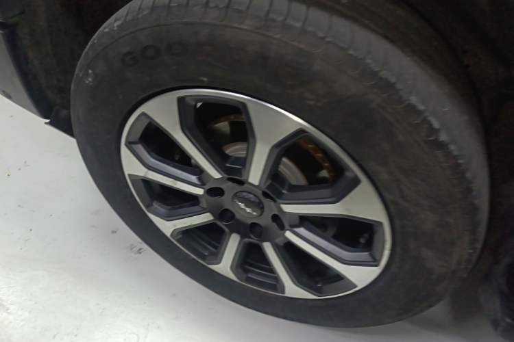 Used Formula Leopard Leopard 5 2023 Navigator Edition
