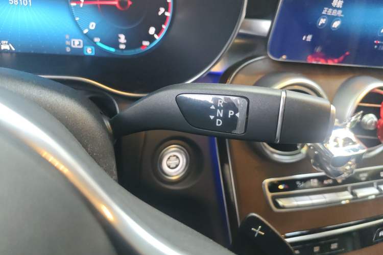 Used Mercedes-Benz GLC 2020 Facelift GLC 300 L 4MATIC Dynamic Edition