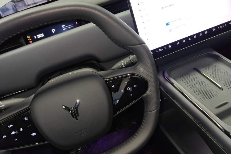 Used VOYAH COURAGE 2024 Four-Wheel Drive Global Edition
