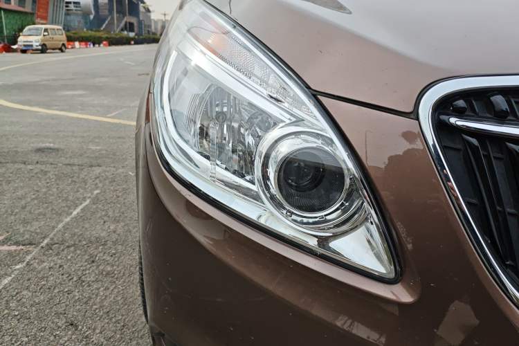 Used Buick GL8 2018 28T Prestige Version China VI Standard